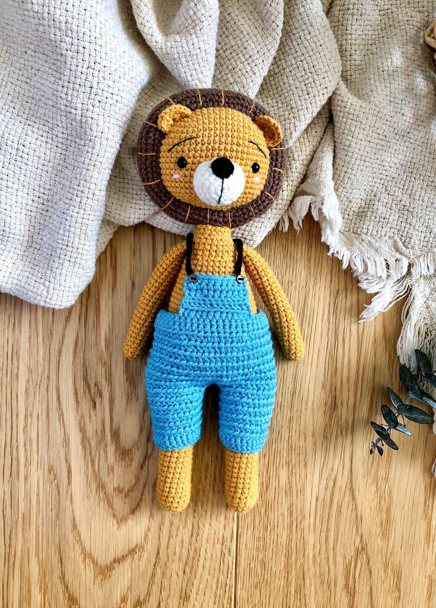 PDF Lion Leonard Amigurumi Pattern