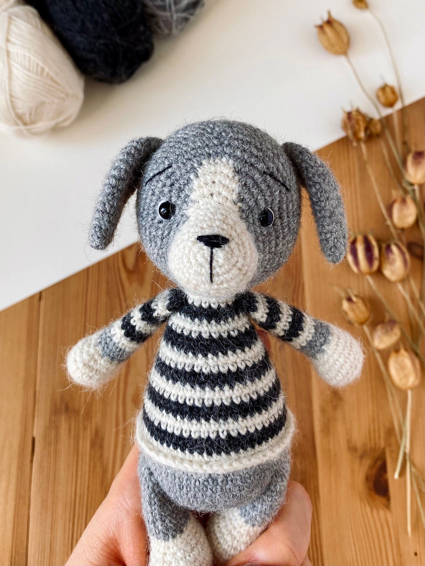 Dog Charley Crochet Amigurumi Pattern – Cute Puppy PDF Tutorial