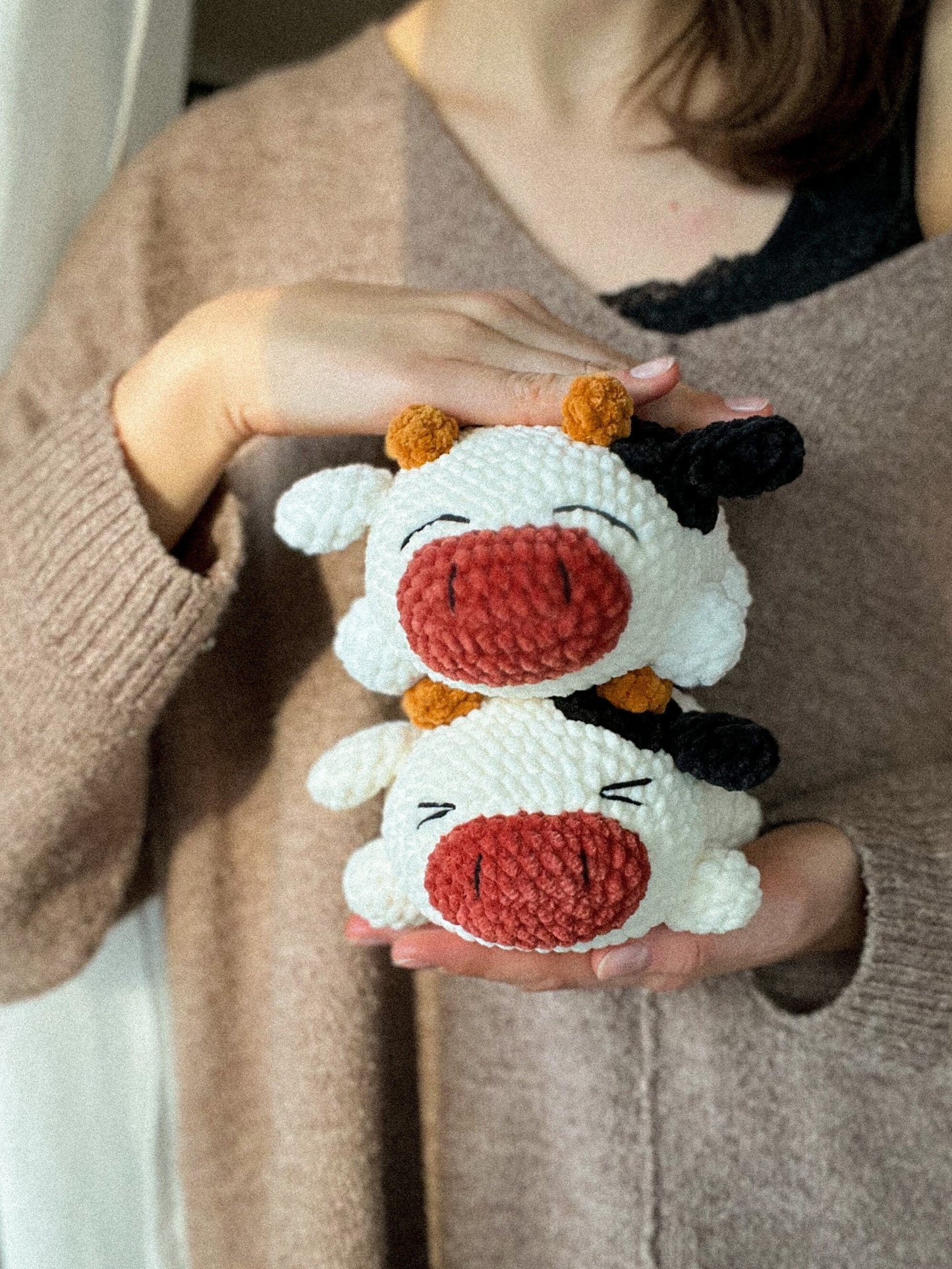 Chubby Cow Crochet Amigurumi Pattern – Cute PDF Toy Tutorial