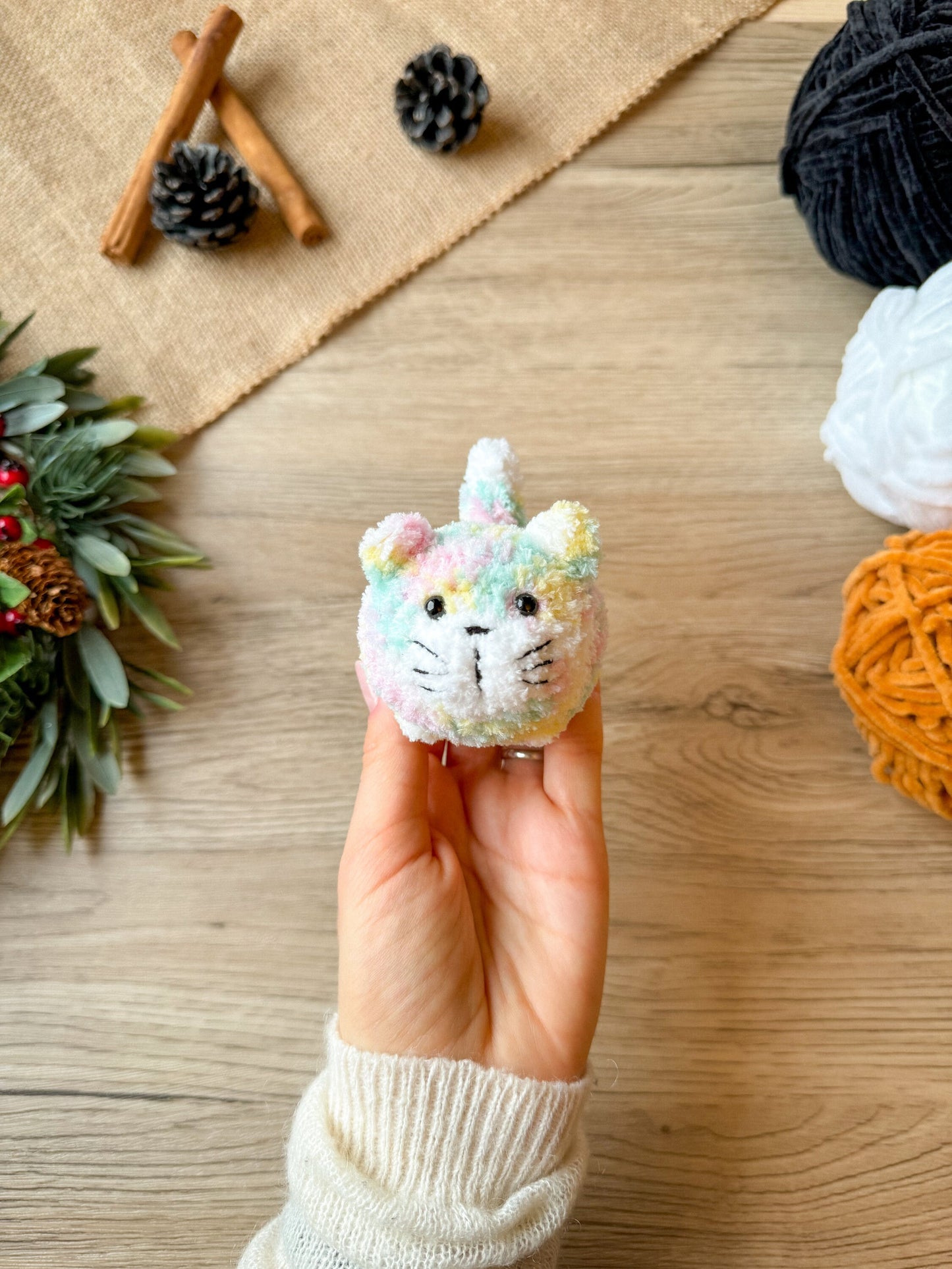 Mini Chubby Cat Loaf Crochet Amigurumi Pattern – PDF Toy Tutorial