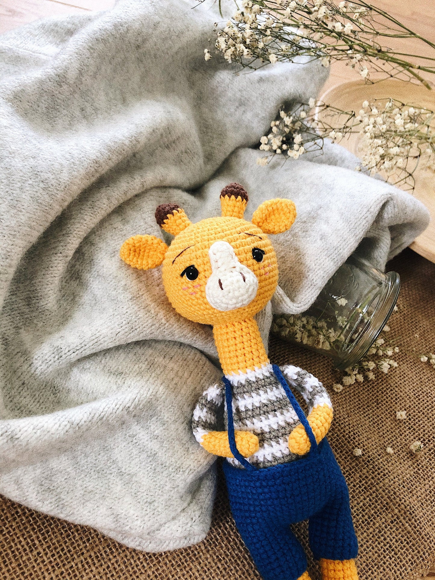 PDF Giraffe Billy Amigurumi Pattern