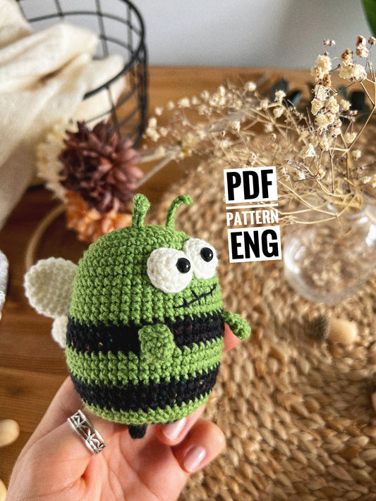 PDF Zom-bee Amigurumi Pattern